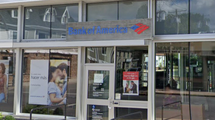 NASSAU BANK BANDIT STRIKES AGAIN? Westbury Bank of America branch latest to be targeted