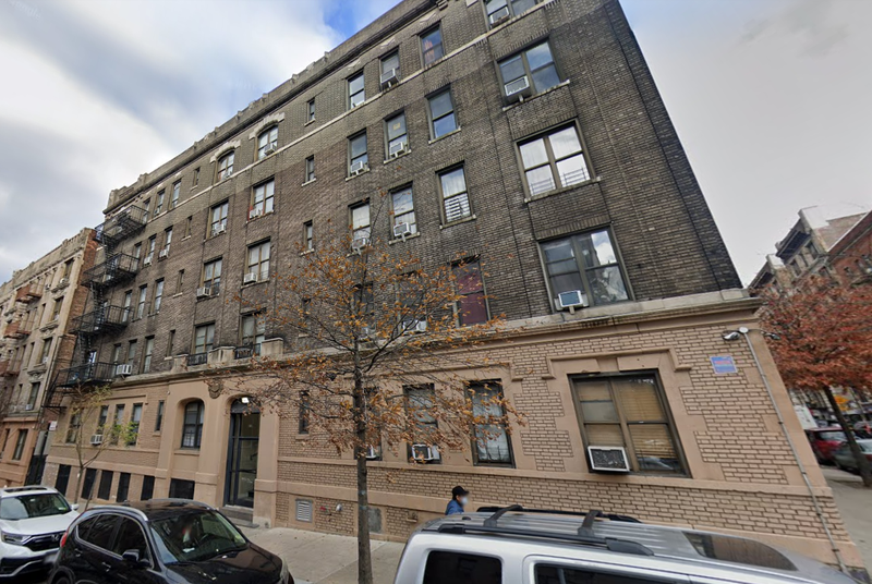 The Washington Heights apartment building where a fire killed one person on Saturday morning.