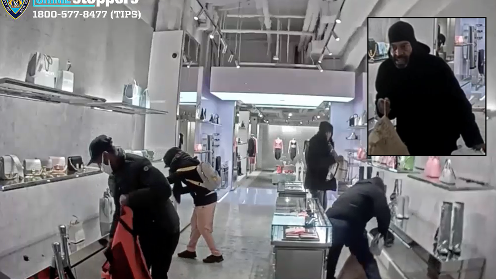VIDEO: $50K in merch stolen in smash-grab at Givenchy in SoHo