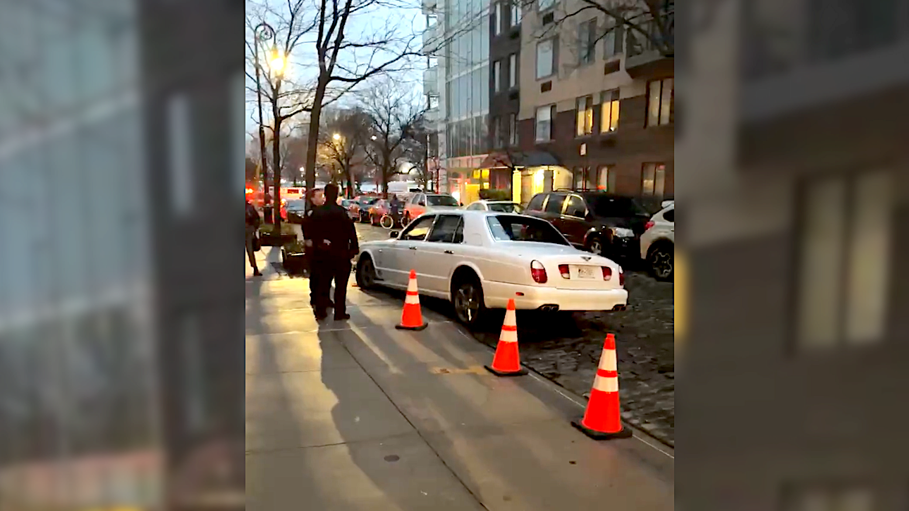 Man crashes stolen Bentley after Manhattan joyride