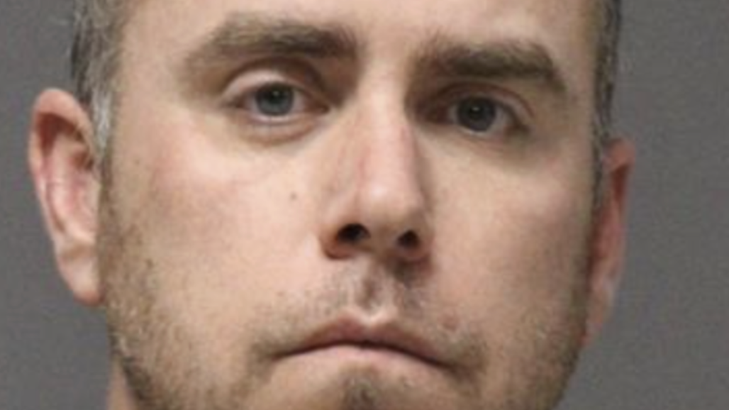 NJ sheriff's officer pointed gun at woman's head, threatened to kill her: authorities