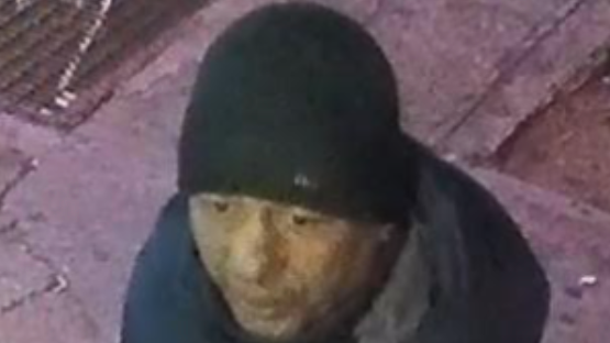 Man placed in chokehold, robbed of $30K watch on Chelsea street