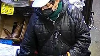 Cops searching for man who groped 2 girls, both 15, on Bronx subways