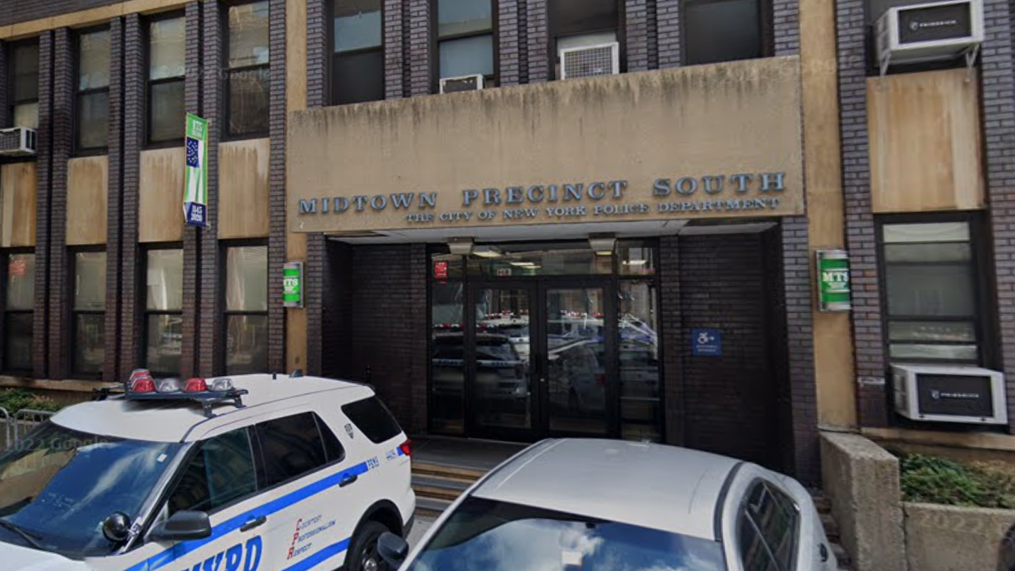 Man found dead in Manhattan NYPD precinct cell after domestic arrest