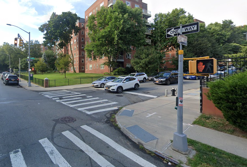 The intersection of 72nd Road and Grand Central Parkway, where a 29-year-old off-duty police officer was arrested for drunk driving Saturday.