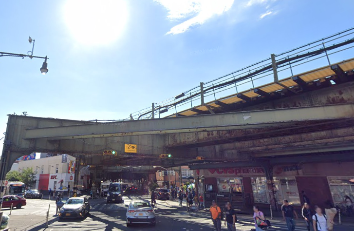 The above-ground train near the Myrtle-Wyckoff subway station, where a local business owner found paint chips with dangerous levels of lead in them.