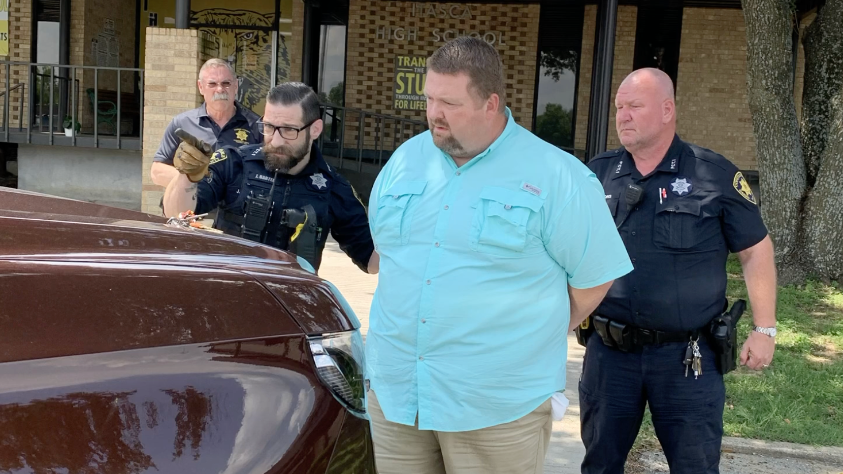 Itasca ISD Superintendent arrested in online sex sting