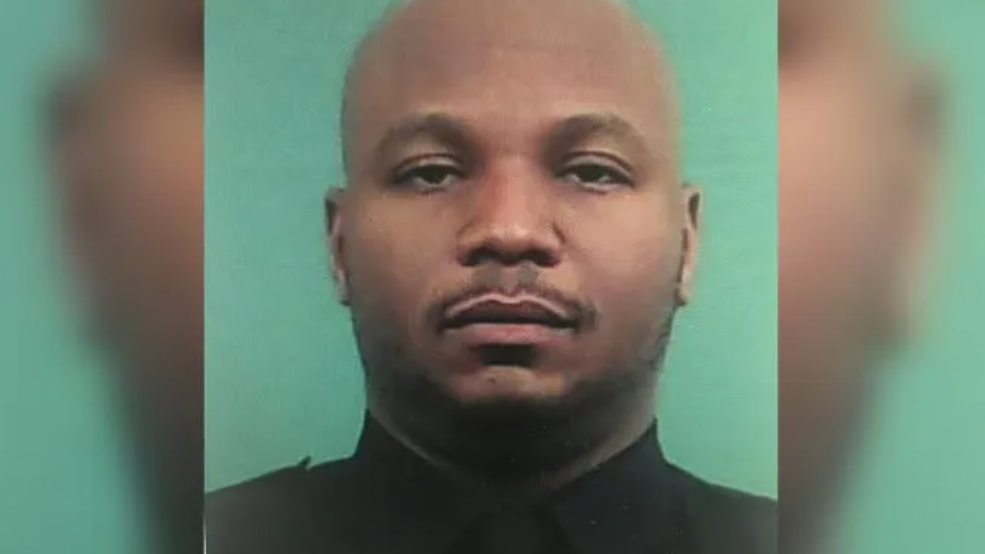 Former NYPD cop gets 8 years in prison for sexually abusing 4 young girls