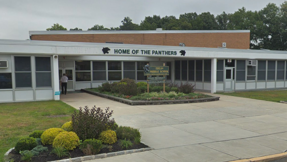 NJ town worker struck by lightning; revived by officer