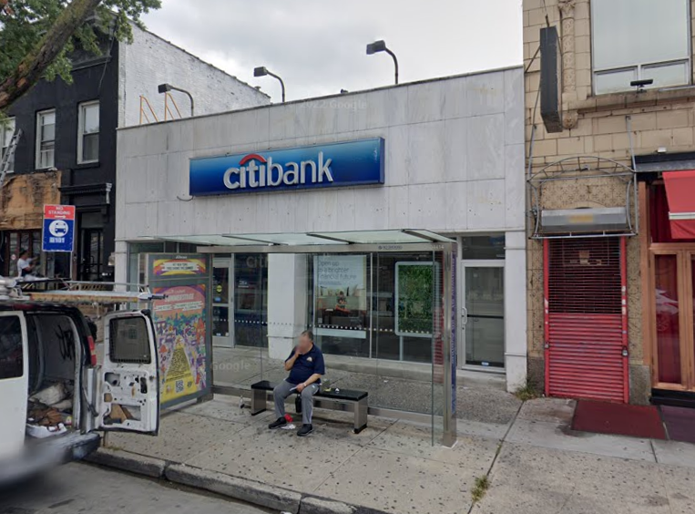 The Astoria Citibank that was robbed on Wednesday.