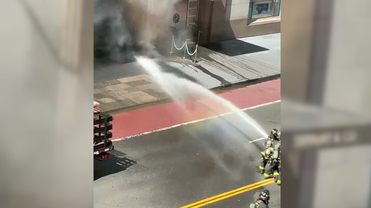 Fire breaks out at Tiffany's flagship store on Fifth Avenue