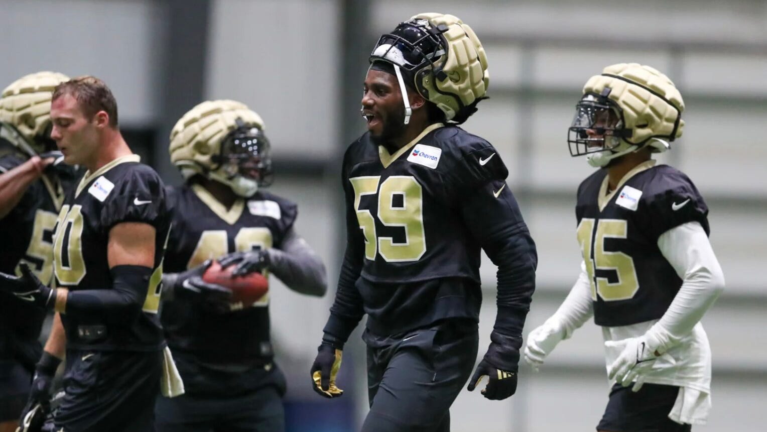 Jaylon Smith has earned NFL wisdom, and he’s thrilled to share it with Saints LB room