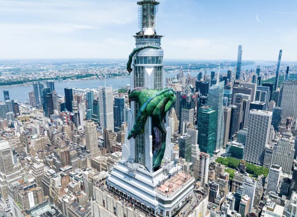 dragon en el empire state building