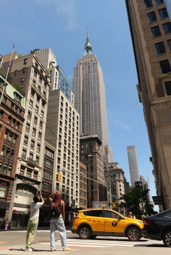 dragon en empire state building