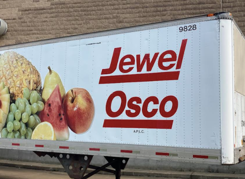 A Jewel-Osco trailer