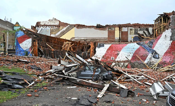 TORNADO EN NY