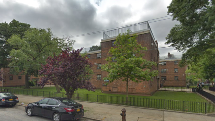 Hombre muere por disparo y otro resulta herido en Staten Island