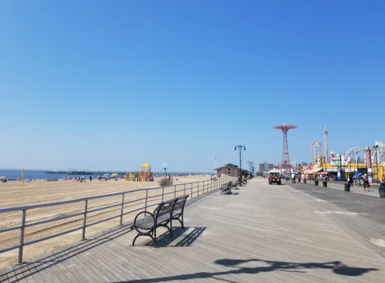 mujer es violada cerca de coney island