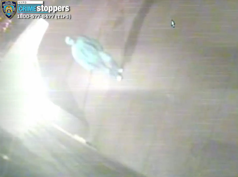Police are searching for a suspect in the fatal shooting of 22-year-old Jamal Singleton on the night of Sept. 19, 2011