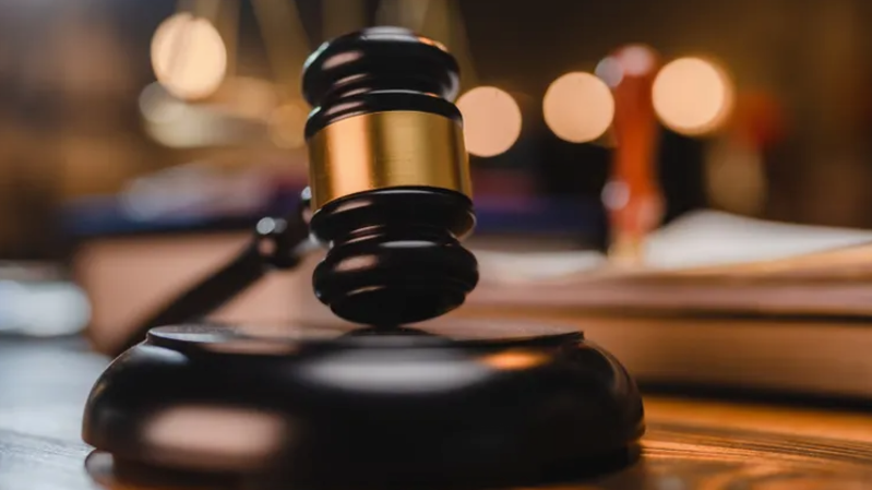 Hombre de Manhattan acusado de abusar «gravemente» durante un año de una adolescente a la que conoció en Facebook Marketplace