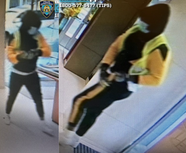 Smash-and-grab suspects sought