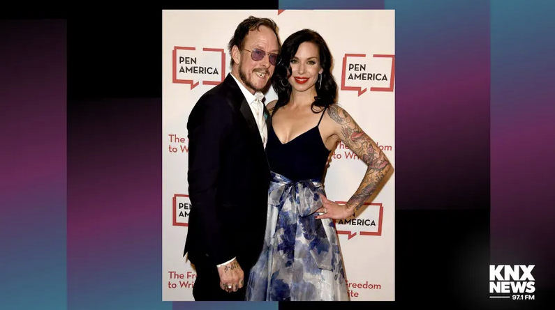 Scott Shriner (L) and Jillian Lauren arrive at the PEN America LitFest Gala at the Beverly Wilshire Hotel on November 2, 2018 in Beverly Hills, California.