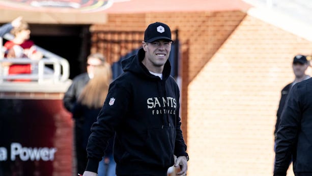 Saints coach Scott Tolzien thrilled for OC interview, but focused on Senior Bowl; Day 3 notes