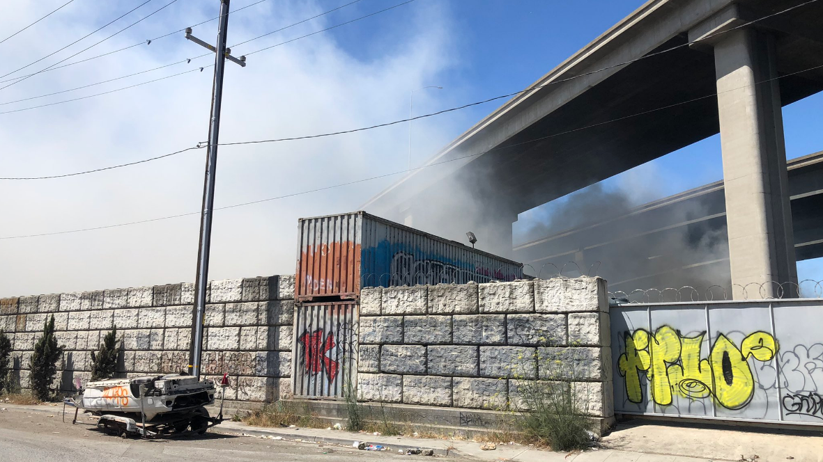 Explosions reported in Oakland homeless encampment fire