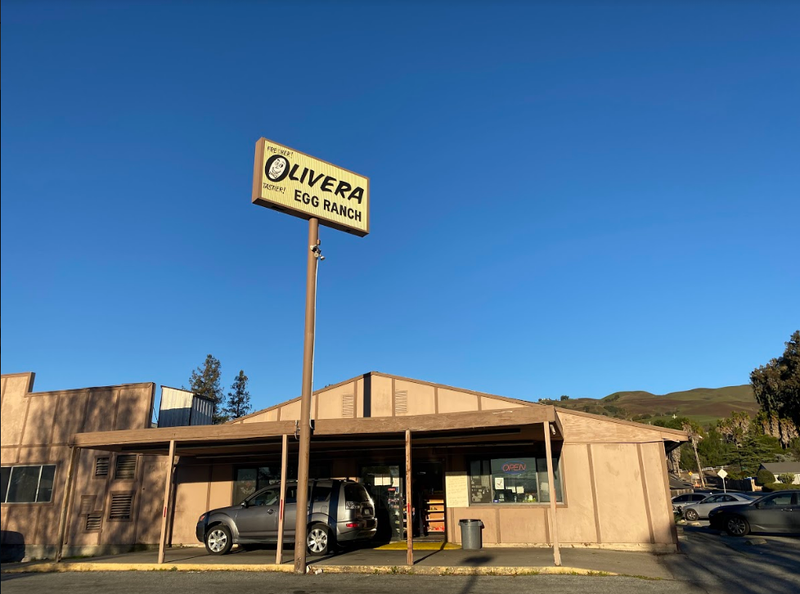 With the price of eggs up 60% over the past year, shoppers are hungry for cost savings. One Bay Area market has a solution.