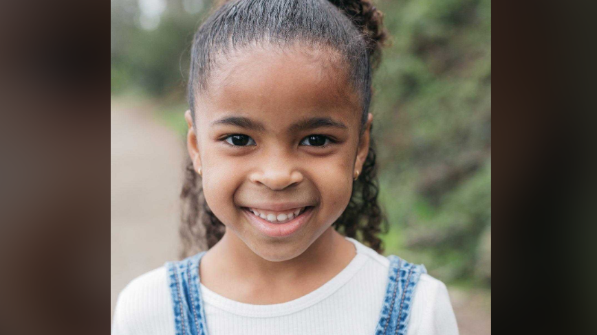 Meet the 7-year-old that introduced Kamala Harris at her Oakland homecoming
