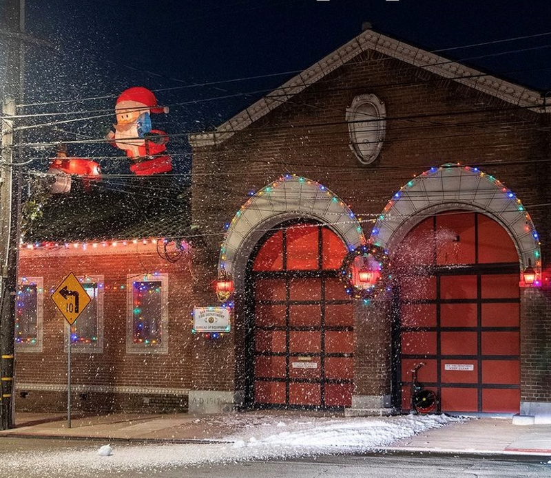 The San Francisco Fire Department Bureau of Equipment has been declared the winners of a 2021 station decorating contest after bringing snow to San Francisco.