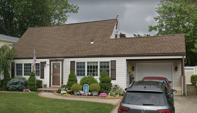 The Cord Lane home where Thomas DiNapoli shot his wife and brother-in-law in 2020.