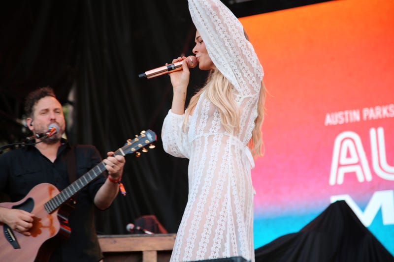 LeAnn Rimes at ACL Fest 2021