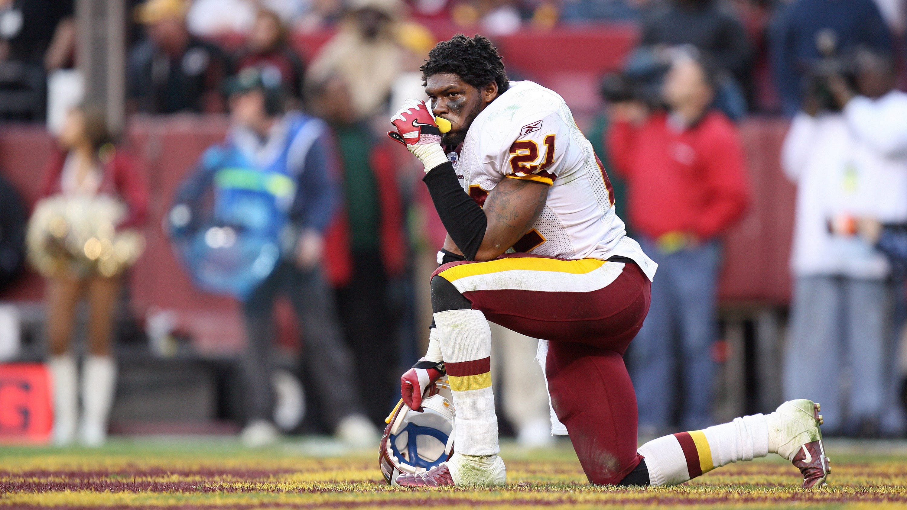 WFT to retire Sean Taylor's No. 21 on Sunday, angering fans with three days' notice