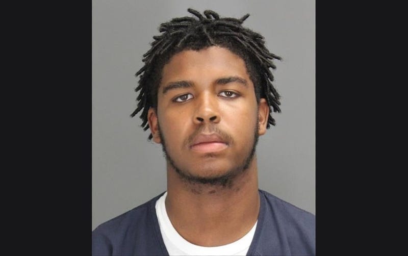 Gunman sought in deadly shooting at Pontiac apartment
