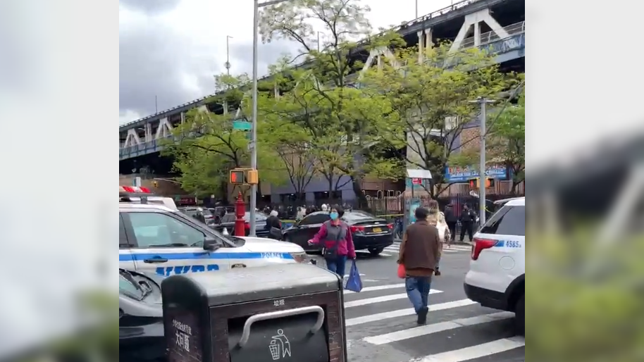 Man gunned down in Chinatown during morning rush