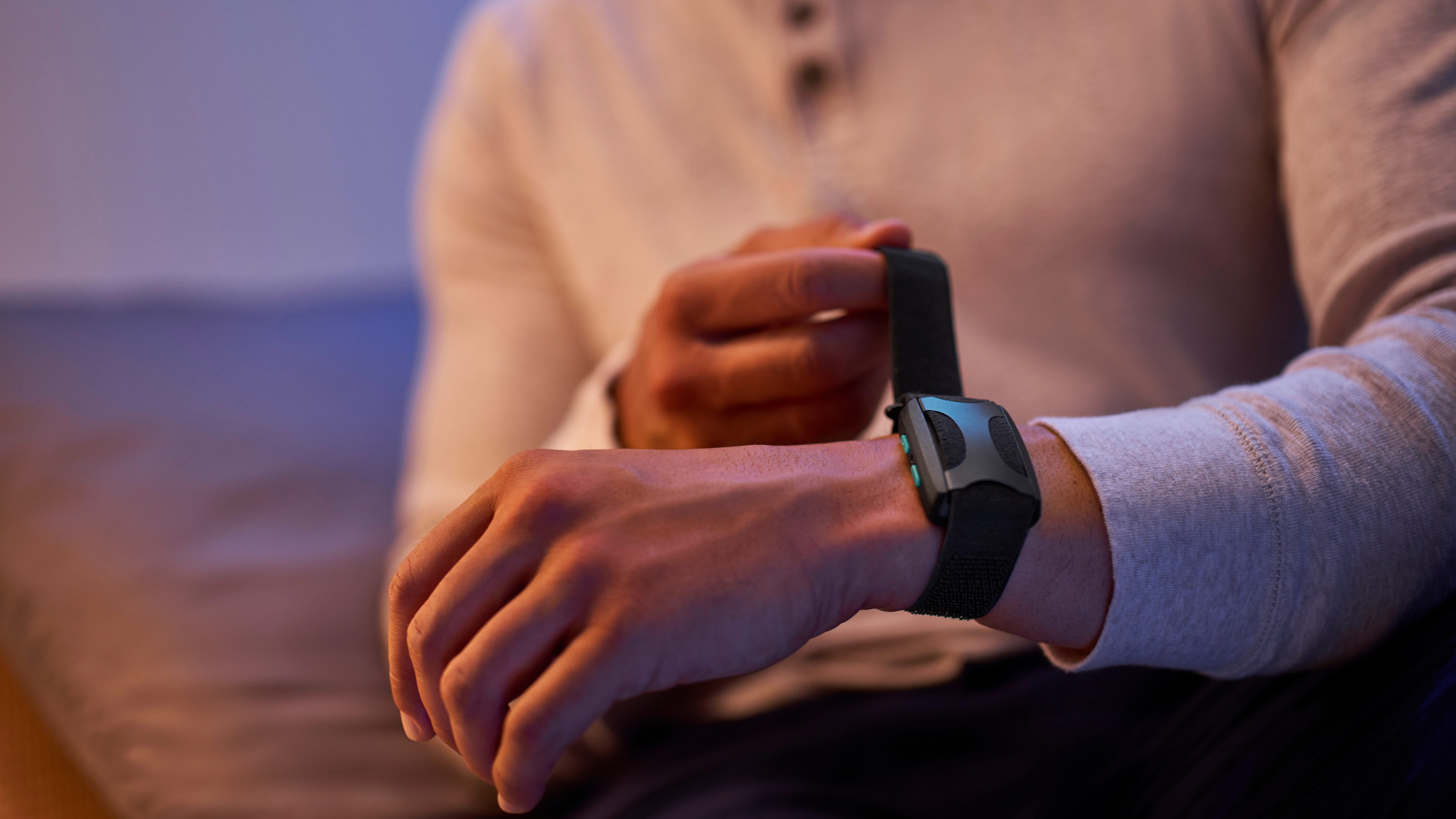 Improve your ability to manage stress with this groundbreaking wearable technology