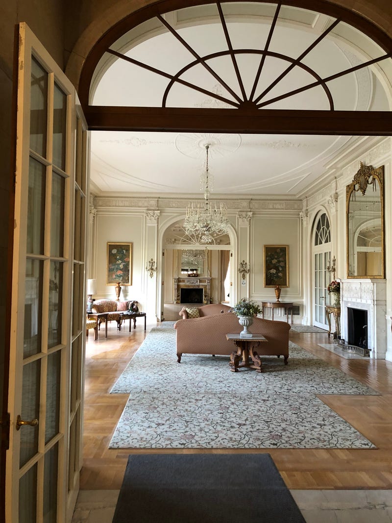 2021 Junior League of Buffalo Decorators' Show House