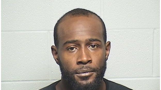 Friend calls 911 after witnessing Gurnee home invasion on FaceTime, sheriff says