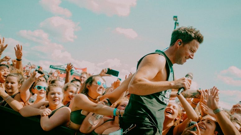 So Long And Thanks For The Stickers: A Glimpse At The Final Warped Tour