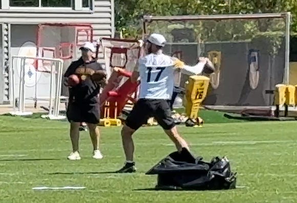 Skylar Thompson at practice