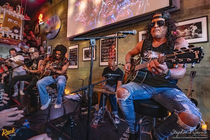 Slash - Easy Street Records - Seattle 7.7.24
