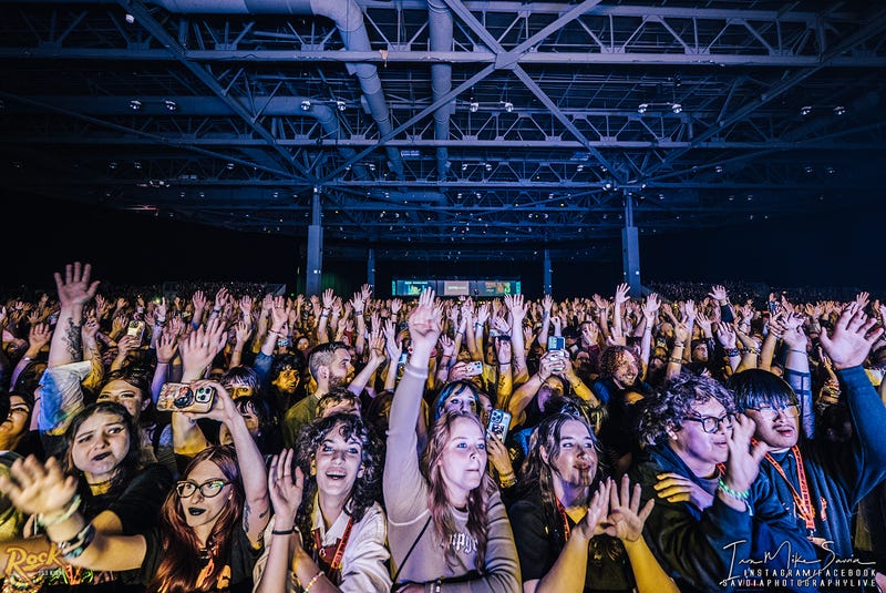 Sleeping With Sirens - WaMu Theater - Seattle, WA 6.22.25