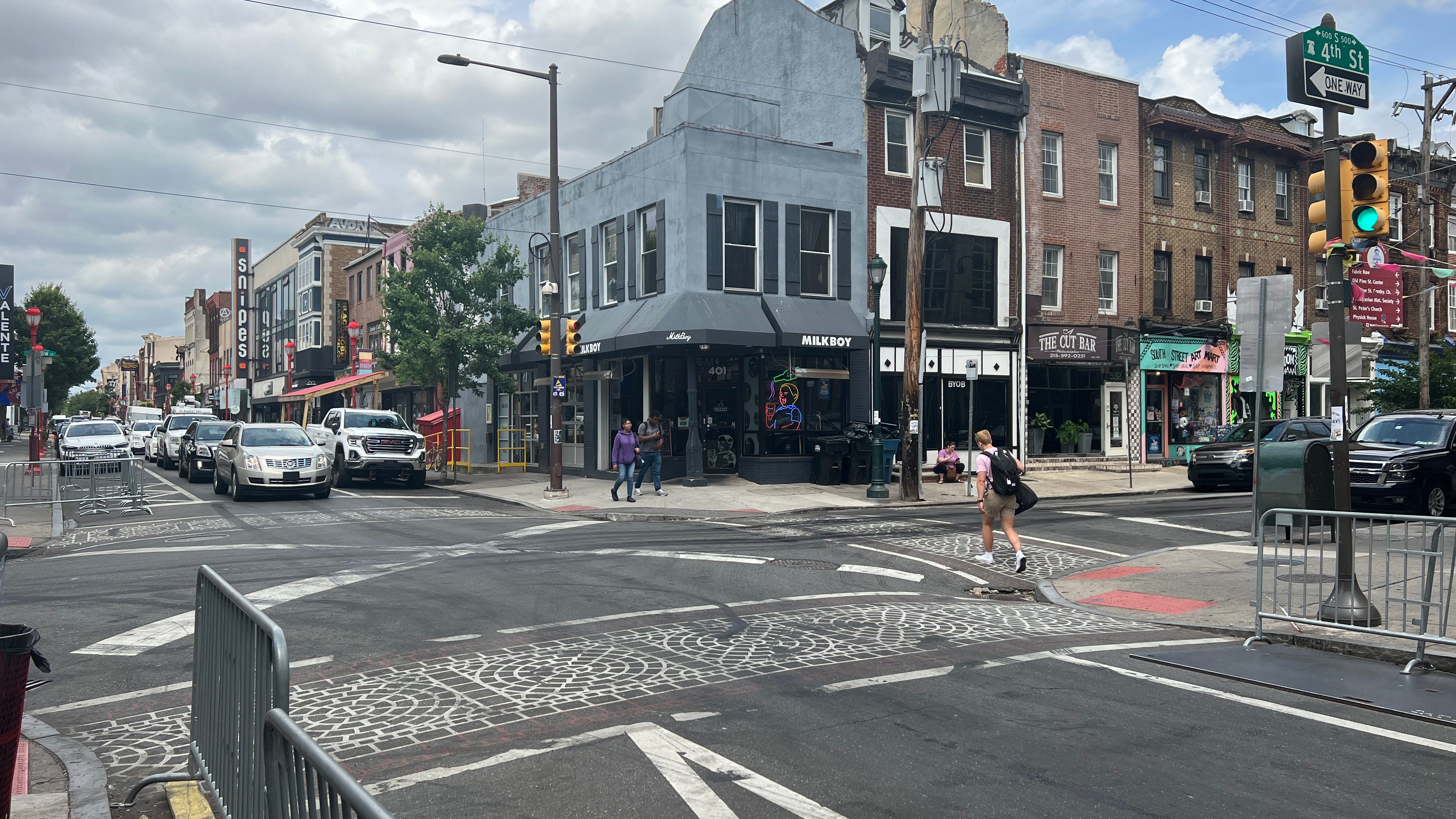 Queen Village residents voice South Street concerns at community meeting with DA, police commissioner
