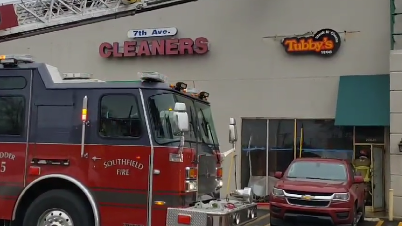 Fire at Tubby's sub shop in Southfield strip mall damages multiple businesses