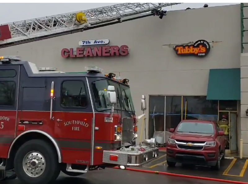 Fire at Tubby's in Southfield