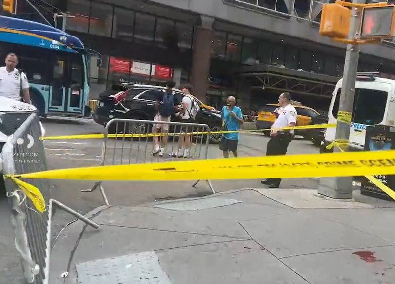 Responding officers found the victim on the sidewalk with a stab wound to his torso