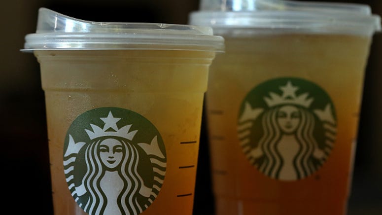 Starbucks barista’s “secret message” pickup line on cup goes viral