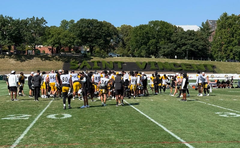 Steelers on field at Latrobe