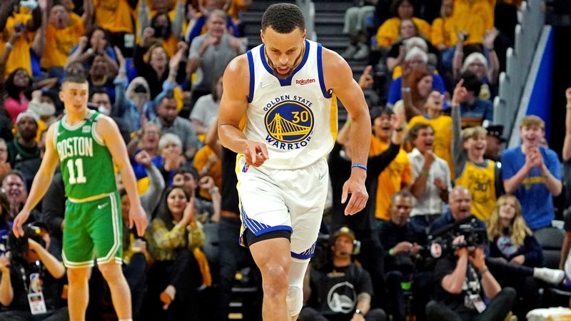Bob Myers gives impassioned defense of Steph Curry: 'It's so sad we have to defend him'